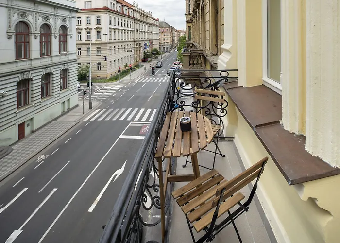 公寓式酒店 Downtown - Zborovska 布拉格