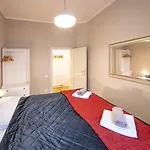Downtown - Zborovska 4* プラハ