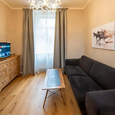Downtown - Zborovska Apartmanhotel Prága