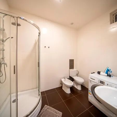 Downtown - Zborovska Apartmanhotel Prága