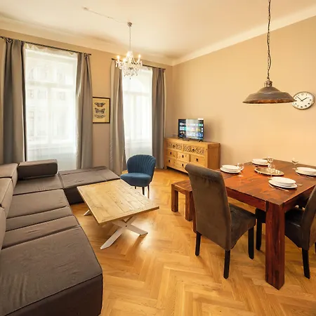 Aparthotel Downtown - Zborovska Prague